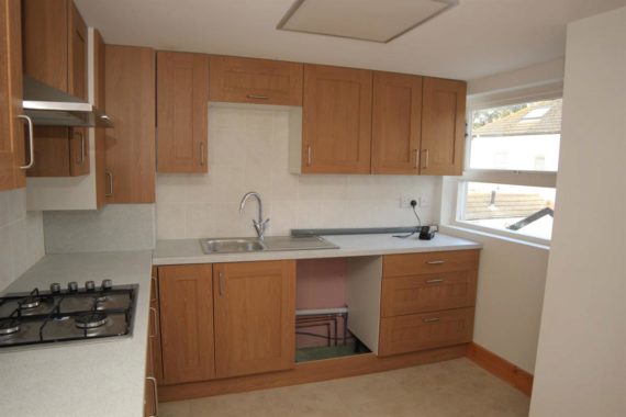 2 bedroom Flat to re...